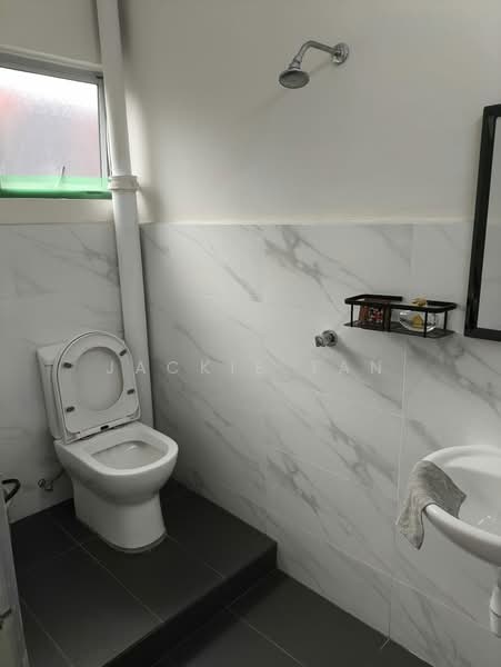 1-storey Terraced House for Rent in SS5 (Petaling Jaya) - Jackie Tan - Bathroom - PropertyGuru.com.my