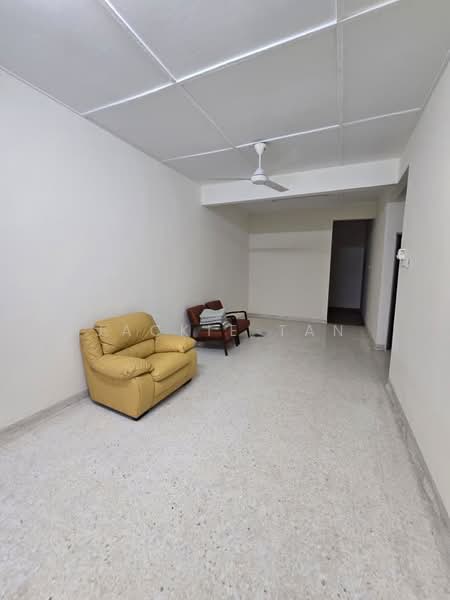 1-storey Terraced House for Rent in SS5 (Petaling Jaya) - Jackie Tan - Living Room - PropertyGuru.com.my