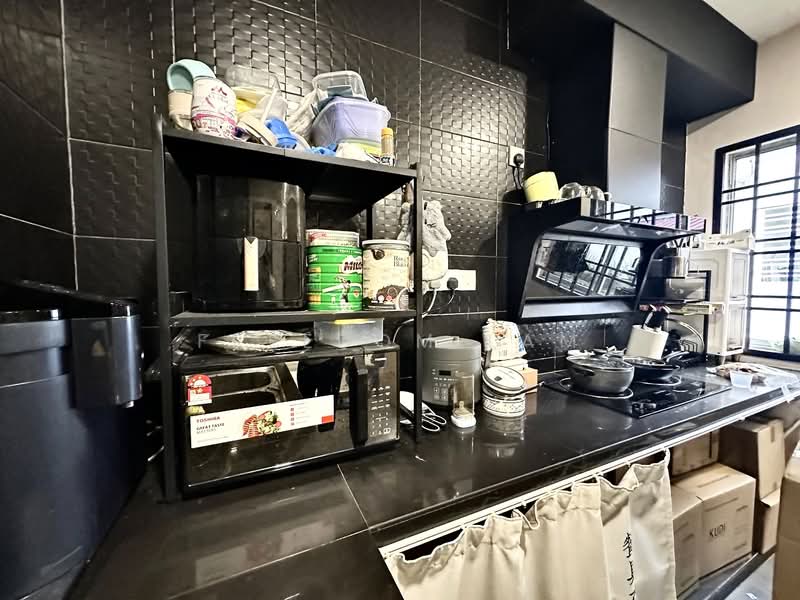 1.5-storey Terraced House for Sale in Skudai (Johor) - Freedom Lam - Kitchen - PropertyGuru.com.my