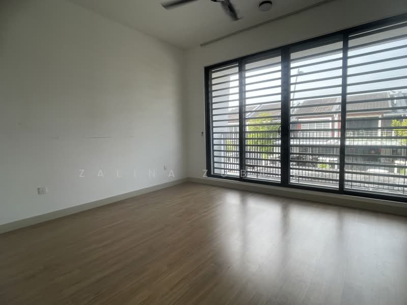 2-storey Terraced House for Sale in Elmina (Shah Alam) - Zalina Zubaidi - PropertyGuru.com.my