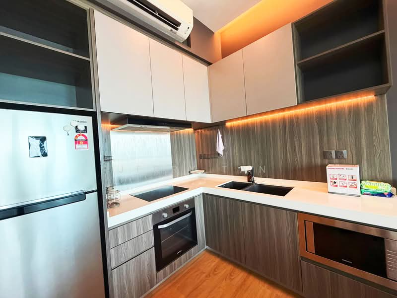 Service Residence for Rent at City of Dreams - Jerry Tan - Kitchen - PropertyGuru.com.my