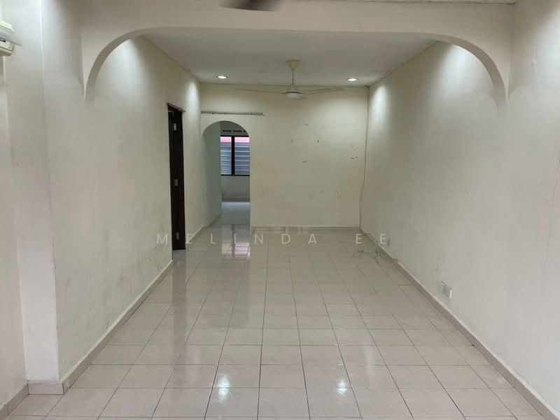 Rumah Teres 1 Tingkat untuk Dijual di Taman Dahlia (Tampoi) - Melinda Ee - Interior - PropertyGuru.com.my