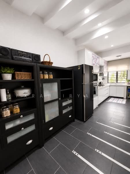 2-storey Terraced House for Sale in Denai Alam (Shah Alam) - Farah Iryanti - Kitchen - PropertyGuru.com.my