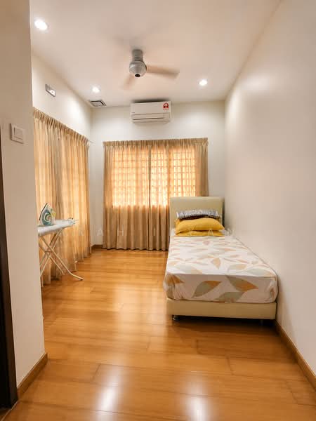 2-storey Terraced House for Sale in Denai Alam (Shah Alam) - Farah Iryanti - Bedroom - PropertyGuru.com.my