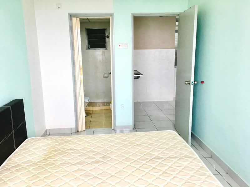Service Residence for Sale at Main Place Residence - James Loh - Bedroom - PropertyGuru.com.my