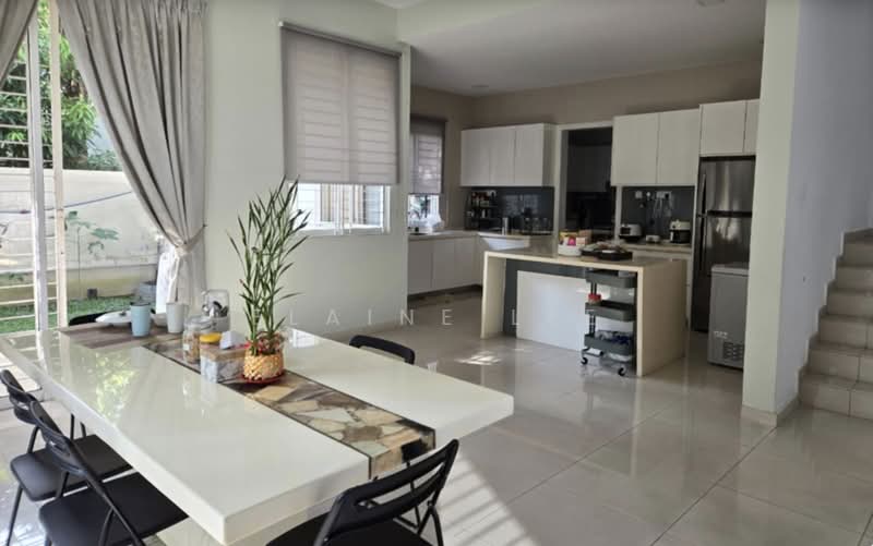 Rumah Teres 2.5 Tingkat untuk Dijual di 16 Sierra (Puchong) - Elaine Lee - Kitchen - PropertyGuru.com.my