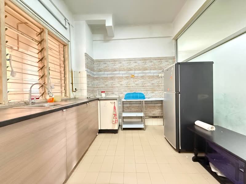 Pangsapuri untuk Dijual di Sri Jelatek - Azmi . - Kitchen - PropertyGuru.com.my