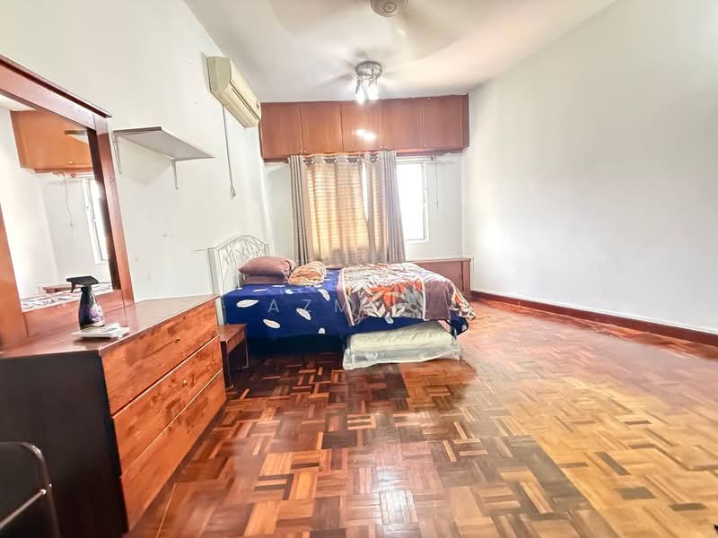 Pangsapuri untuk Dijual di Sri Jelatek - Azmi . - Bedroom - PropertyGuru.com.my