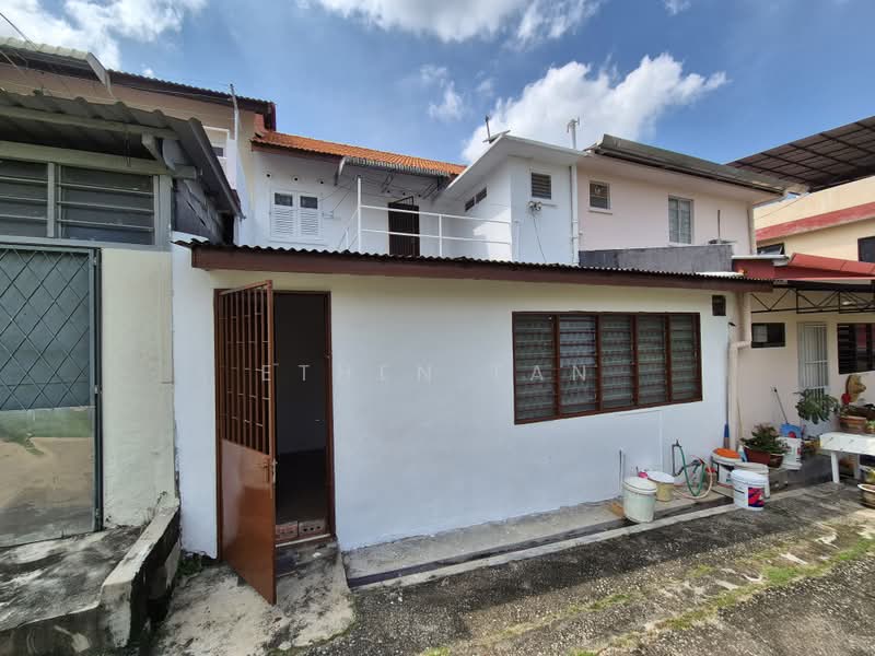 2-storey Terraced House for Sale in Reservoir Garden (Ayer Itam) - Ethen Tan - Exterior - PropertyGuru.com.my