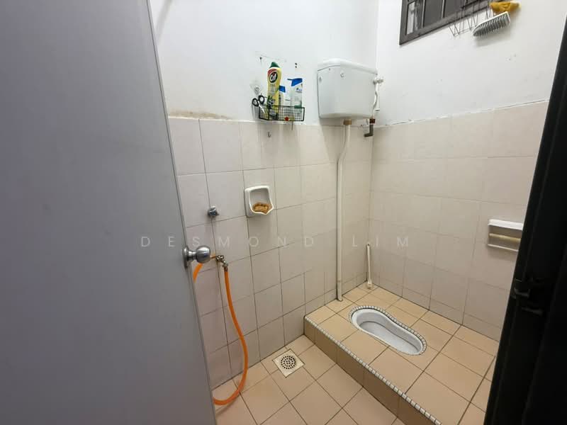 Rumah Teres 2-Tingkat untuk Dijual di Masai (Johor) - Desmond Lim - Bathroom - PropertyGuru.com.my