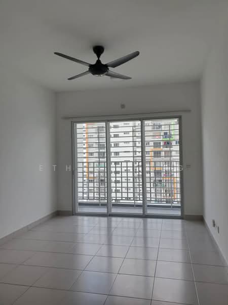 Pangsapuri untuk Dijual di D'Cerrum Apartment - Ethan Leong - Living Room - PropertyGuru.com.my