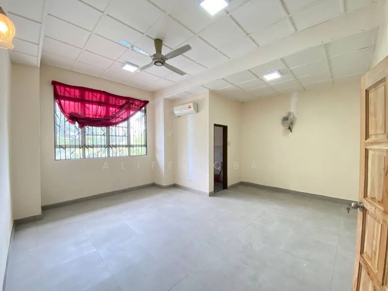 2-storey Terraced House for Sale in Kajang (Selangor) - Aliff Iqbal - PropertyGuru.com.my