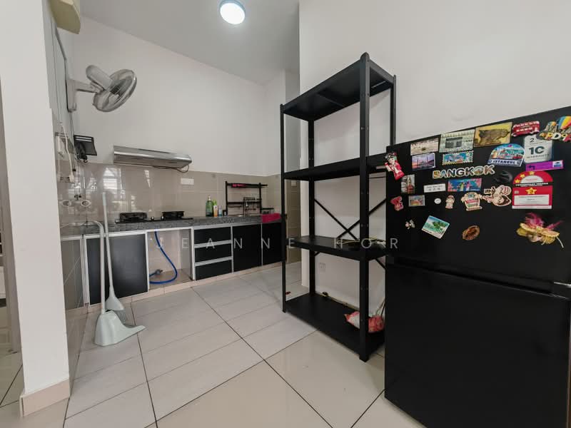 Service Residence for Rent at Zentro Residences Serviced Apartment - Jeanne Hor - Kitchen - PropertyGuru.com.my