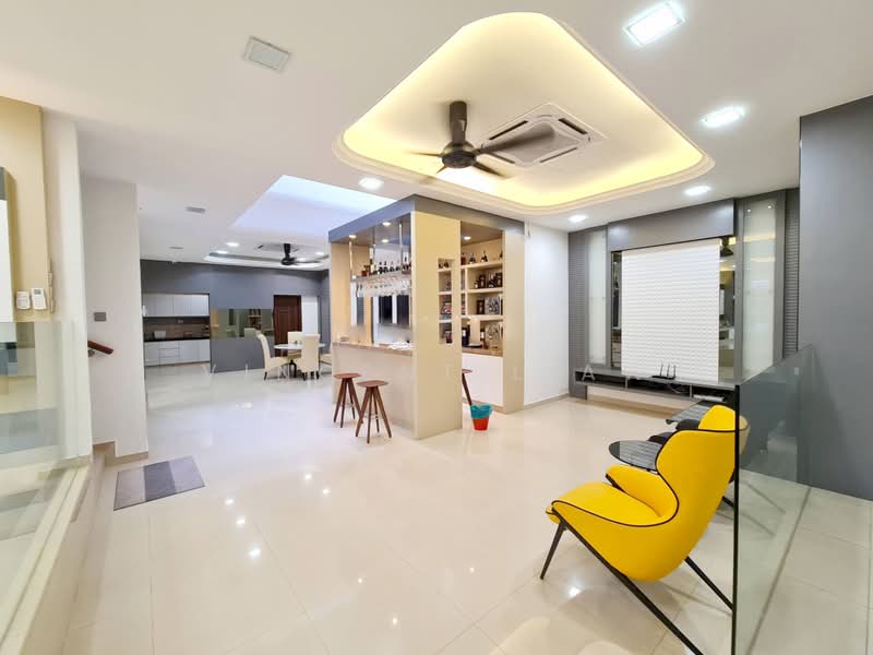 Rumah Banglo untuk Dijual di Seksyen 11 (Kota Damansara) - Vincent Liaw - Living Room - PropertyGuru.com.my