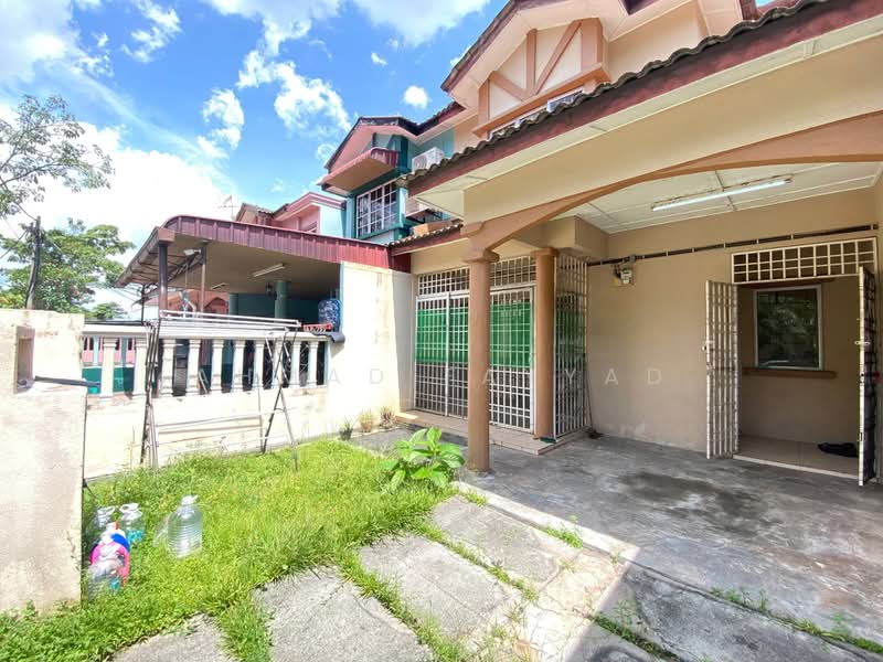 2-storey Terraced House for Sale in Seksyen 8 (Bangi) - Ahmad Fayyad - PropertyGuru.com.my