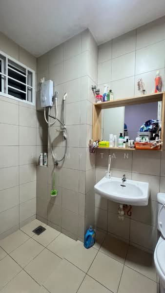 Rumah Teres 3 Tingkat untuk Dijual di Bandar Botanic (Klang) - Jimmy Tan - Bathroom - PropertyGuru.com.my