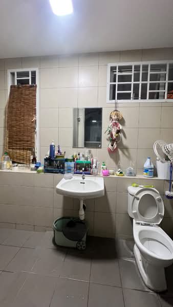 Rumah Teres 3 Tingkat untuk Dijual di Bandar Botanic (Klang) - Jimmy Tan - Bathroom - PropertyGuru.com.my