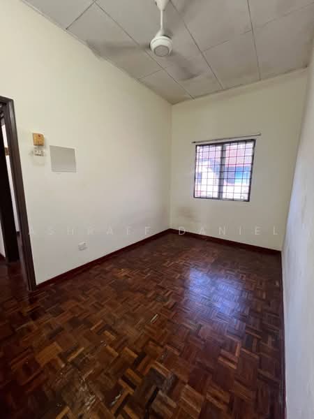 2-storey Terraced House for Sale in Seksyen 3 (Bangi) - Ashraff Daniel - PropertyGuru.com.my