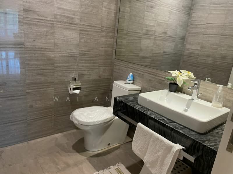 Service Residence for Sale at The Sentral Residences - Wai Ann Teng - Bathroom - PropertyGuru.com.my