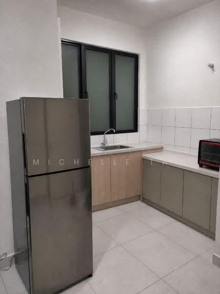 Service Residence for Sale at Majestic Maxim - Michelle Tan - Kitchen - PropertyGuru.com.my