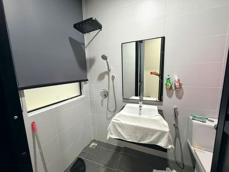 Rumah Teres 2-Tingkat untuk Dijual di Puteri Harbour (Iskandar Puteri (Nusajaya)) - Anson Hiong - Bathroom - PropertyGuru.com.my