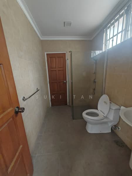 2-storey Terraced House for Sale in Desa Sri Hartamas (Sri Hartamas) - Suki Tan - Bathroom - PropertyGuru.com.my