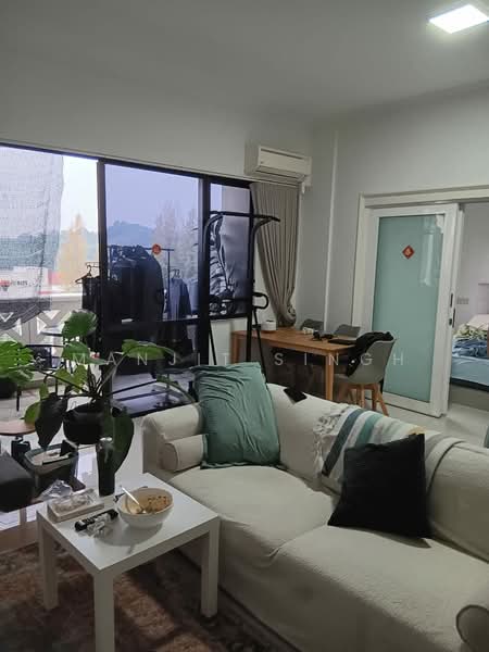 Kondominium untuk Disewa di Tivoli Villas - Manjit Singh - Living Room - PropertyGuru.com.my