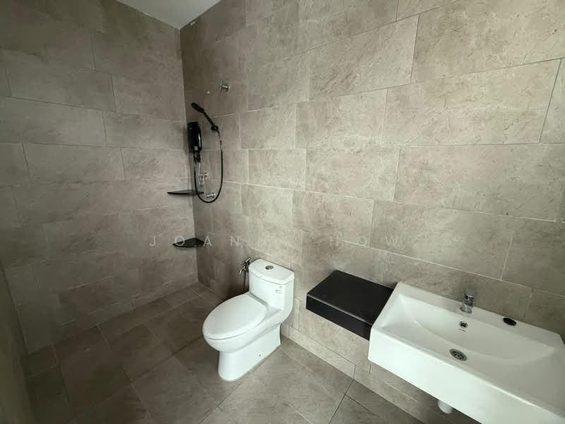 2-storey Terraced House for Rent in Ayer Molek (Melaka) - Joanne How - Bathroom - PropertyGuru.com.my
