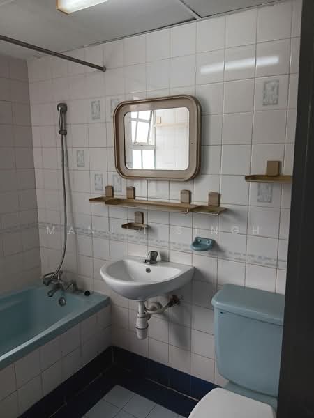 Condominium for Sale at The Pines - Manjit Singh - Bathroom - PropertyGuru.com.my