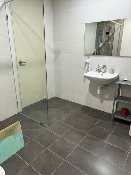 Service Residence for Sale at D'sands Residence - Michelle Tan - Bathroom - PropertyGuru.com.my
