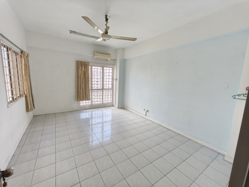 Condominium for Sale at Ridzuan Condominium - CK Chieng - Living Room - PropertyGuru.com.my
