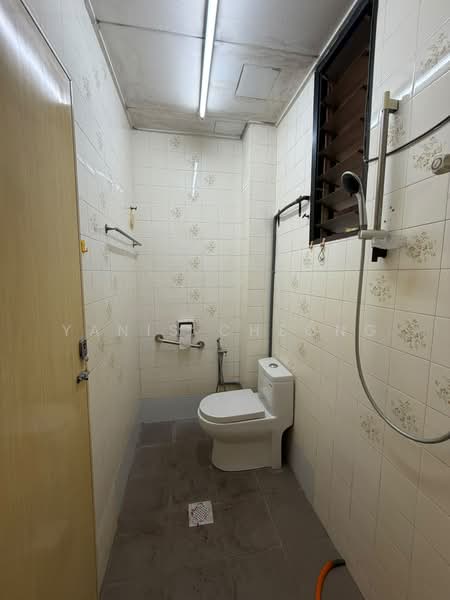 Rumah Teres 2 Tingkat untuk Dijual di Taman Bukit Maluri (Kepong) - Yanis Cheong - Bathroom - PropertyGuru.com.my