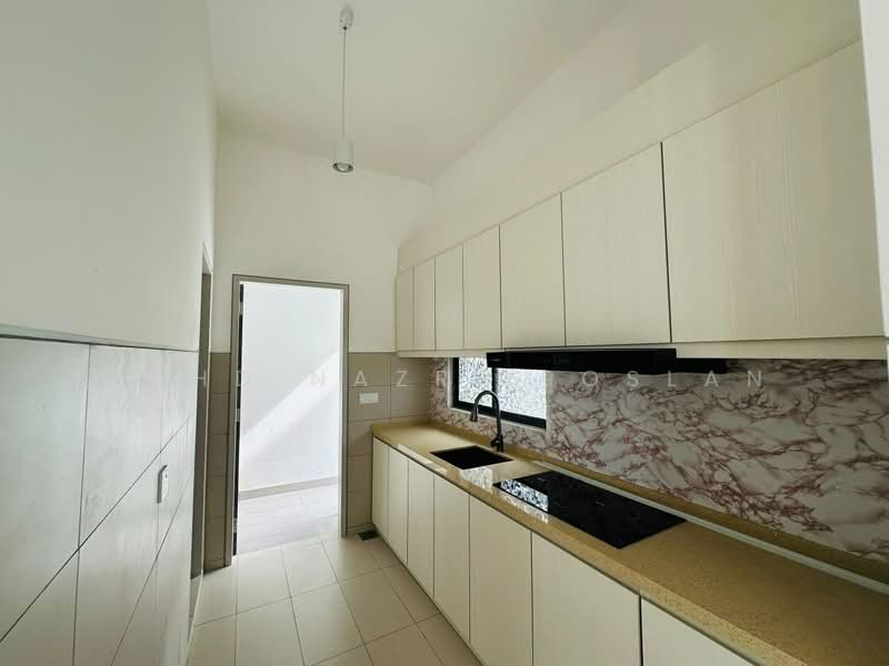 Semi-Detached House for Sale in Semenyih (Selangor) - Mohd Nazri Roslan - PropertyGuru.com.my