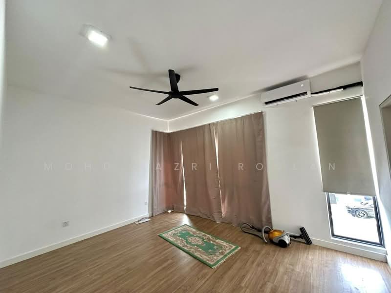 Semi-Detached House for Sale in Semenyih (Selangor) - Mohd Nazri Roslan - PropertyGuru.com.my
