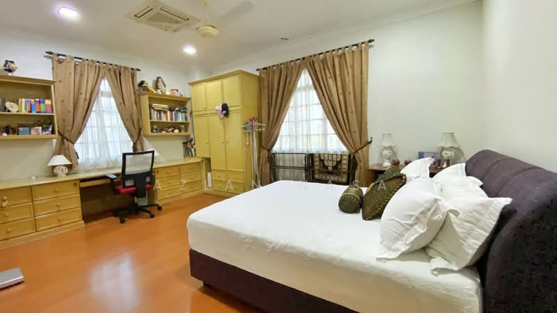 Rumah Banglo untuk Dijual di Seksyen 8 (Shah Alam) - Azian Nasa - PropertyGuru.com.my