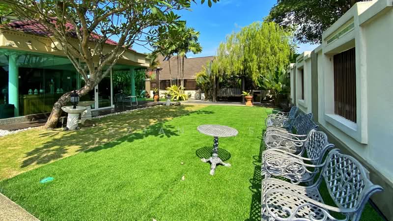 Rumah Banglo untuk Dijual di Seksyen 8 (Shah Alam) - Azian Nasa - PropertyGuru.com.my