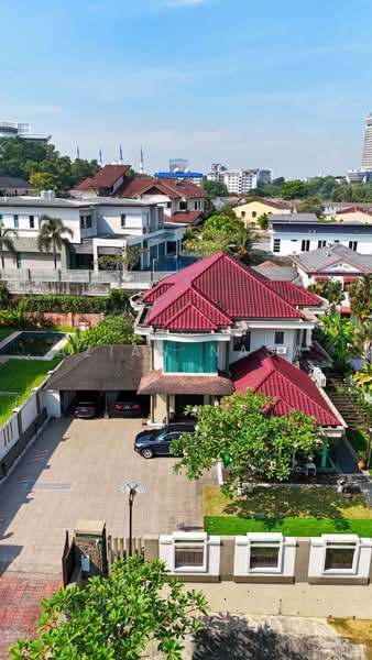 Rumah Banglo untuk Dijual di Seksyen 8 (Shah Alam) - Azian Nasa - PropertyGuru.com.my