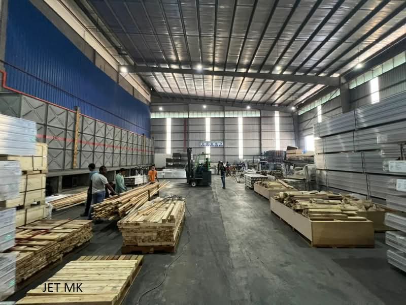 Factory for Rent in North Port (Pelabuhan Utara) (Port Klang (Pelabuhan Klang)) - M.K. Lee - PropertyGuru.com.my