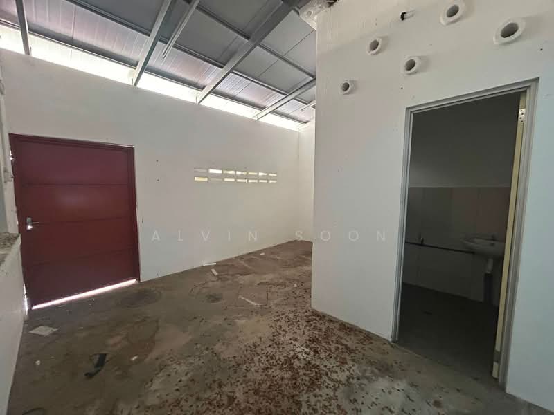 Shop for Sale in Menglembu (Perak) - Alvin Soon - Interior - PropertyGuru.com.my