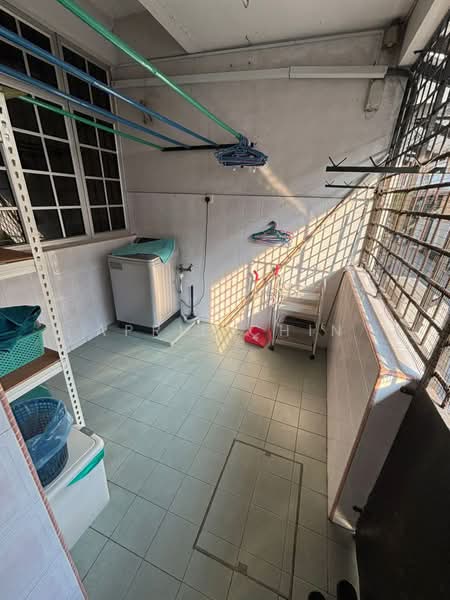 2-storey Terraced House for Rent in Johor Bahru (Johor) - April Chin - Balcony - PropertyGuru.com.my