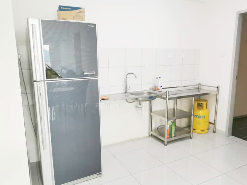 Kondominium untuk Disewa di Fairview Residence - Jerry Tan - Kitchen - PropertyGuru.com.my