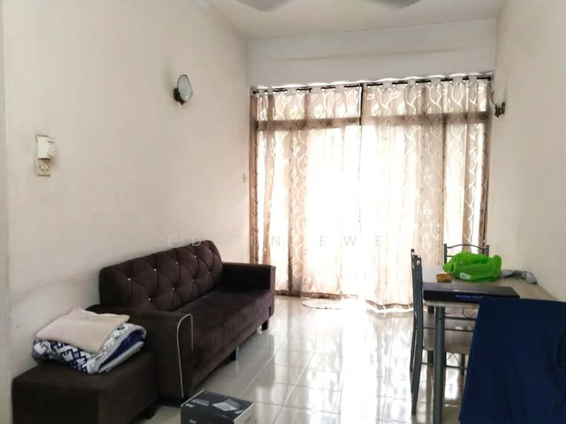 Kondominium untuk Disewa di Arratoon Court - Edwin Ewe - Living Room - PropertyGuru.com.my