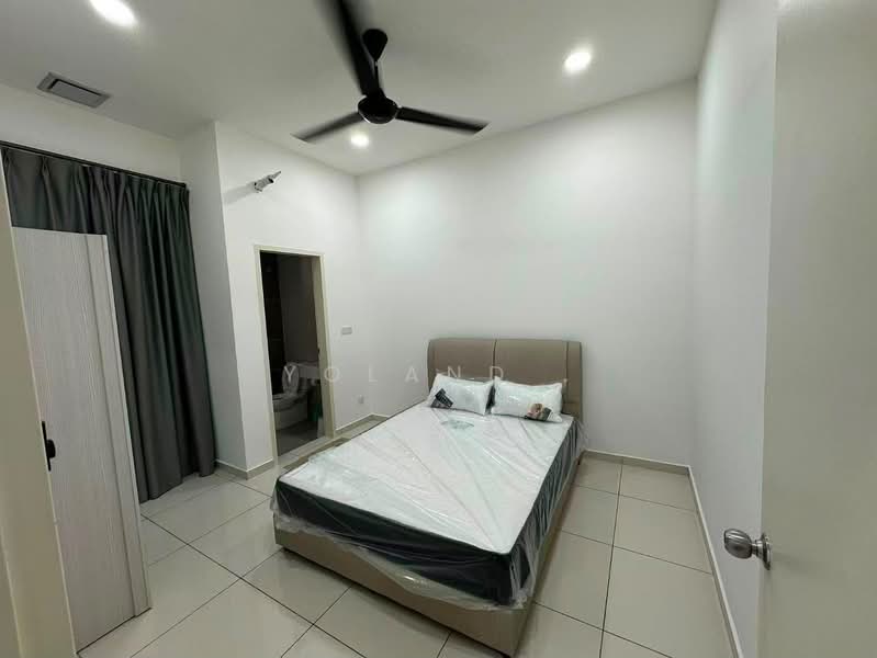 Rumah Teres untuk Disewa di Taman Desa Tebrau (Tebrau) - Yoland . - Bedroom - PropertyGuru.com.my