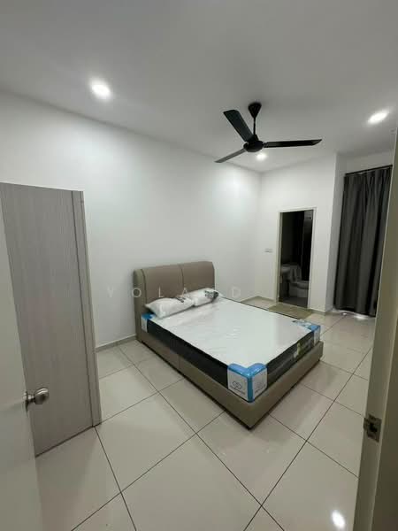 Rumah Teres untuk Disewa di Taman Desa Tebrau (Tebrau) - Yoland . - Bedroom - PropertyGuru.com.my