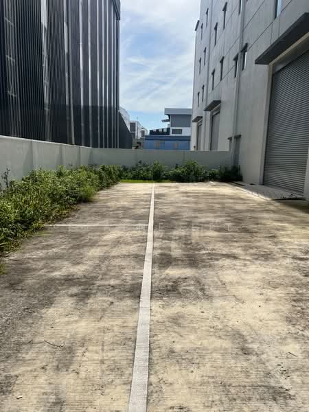 Kilang untuk Dijual di Bandar Kinrara Seksyen 5 (Bandar Kinrara) - Elaine Lee - Exterior - PropertyGuru.com.my