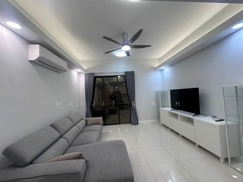 Servis Apartment untuk Disewa di The Sentral Suites - Manjit Singh - Living Room - PropertyGuru.com.my