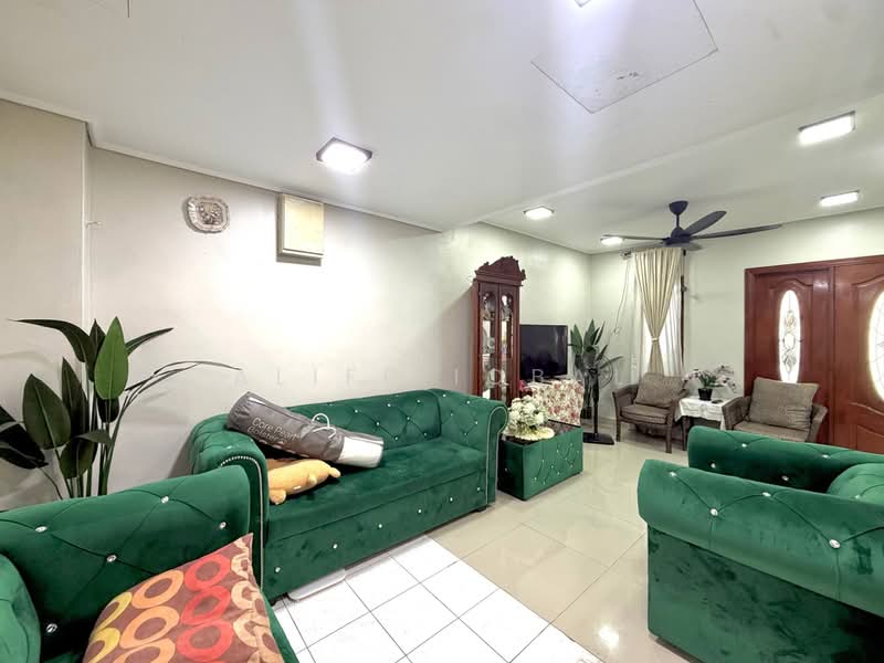 Rumah Teres 2.5 Tingkat untuk Dijual di Taman Aman Putra (Puchong) - Aliff Iqbal - PropertyGuru.com.my