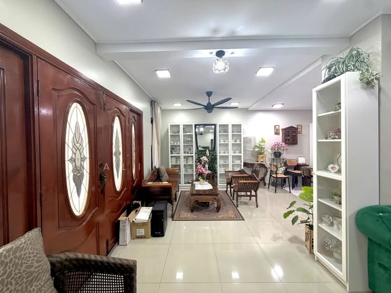 Rumah Teres 2.5 Tingkat untuk Dijual di Taman Aman Putra (Puchong) - Aliff Iqbal - PropertyGuru.com.my
