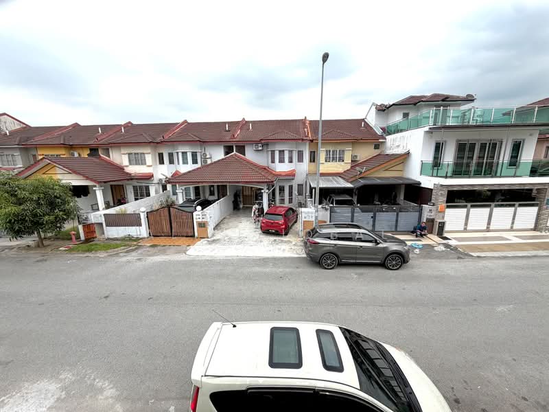 Rumah Teres 2.5 Tingkat untuk Dijual di Taman Aman Putra (Puchong) - Aliff Iqbal - PropertyGuru.com.my