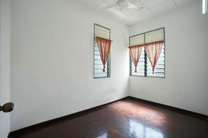 Flat for Rent at Taman Sri Setia - Leong . - Interior - PropertyGuru.com.my